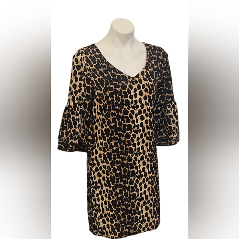 Belongsci Elegant Brown and Black Mini Dress with V-Neck Bell Sleeves